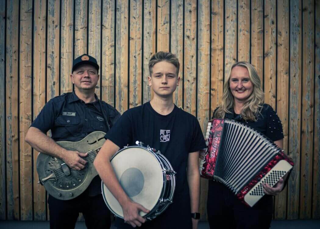 Petra Bӧrnerová Trio