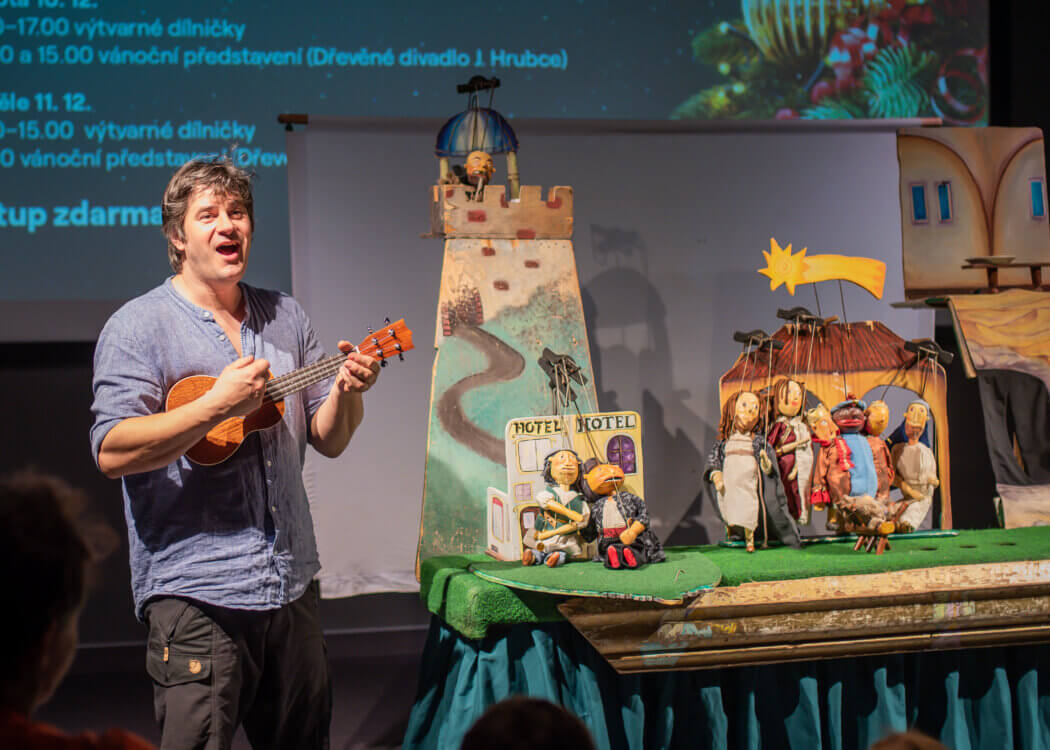 Dřevěné divadlo – Vánoční příběh