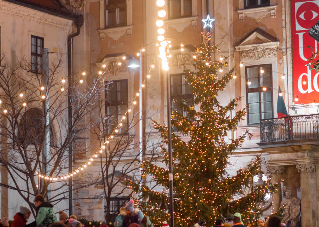 Slavnostní rozsvěcení vánočního stromu u Jošta