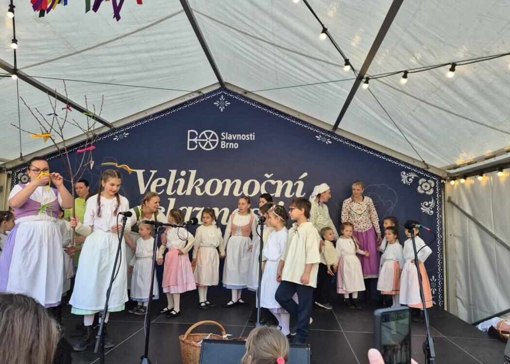 Dětský folklórní kroužek Modřice