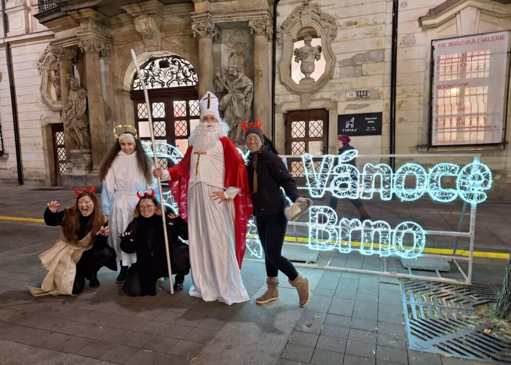 Mikuláš pro děti – Divadelní spolek OUKEJ