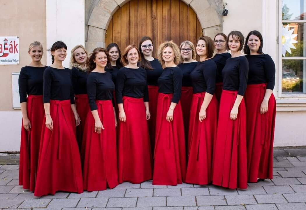 Ženský pěvecký sbor Rousing